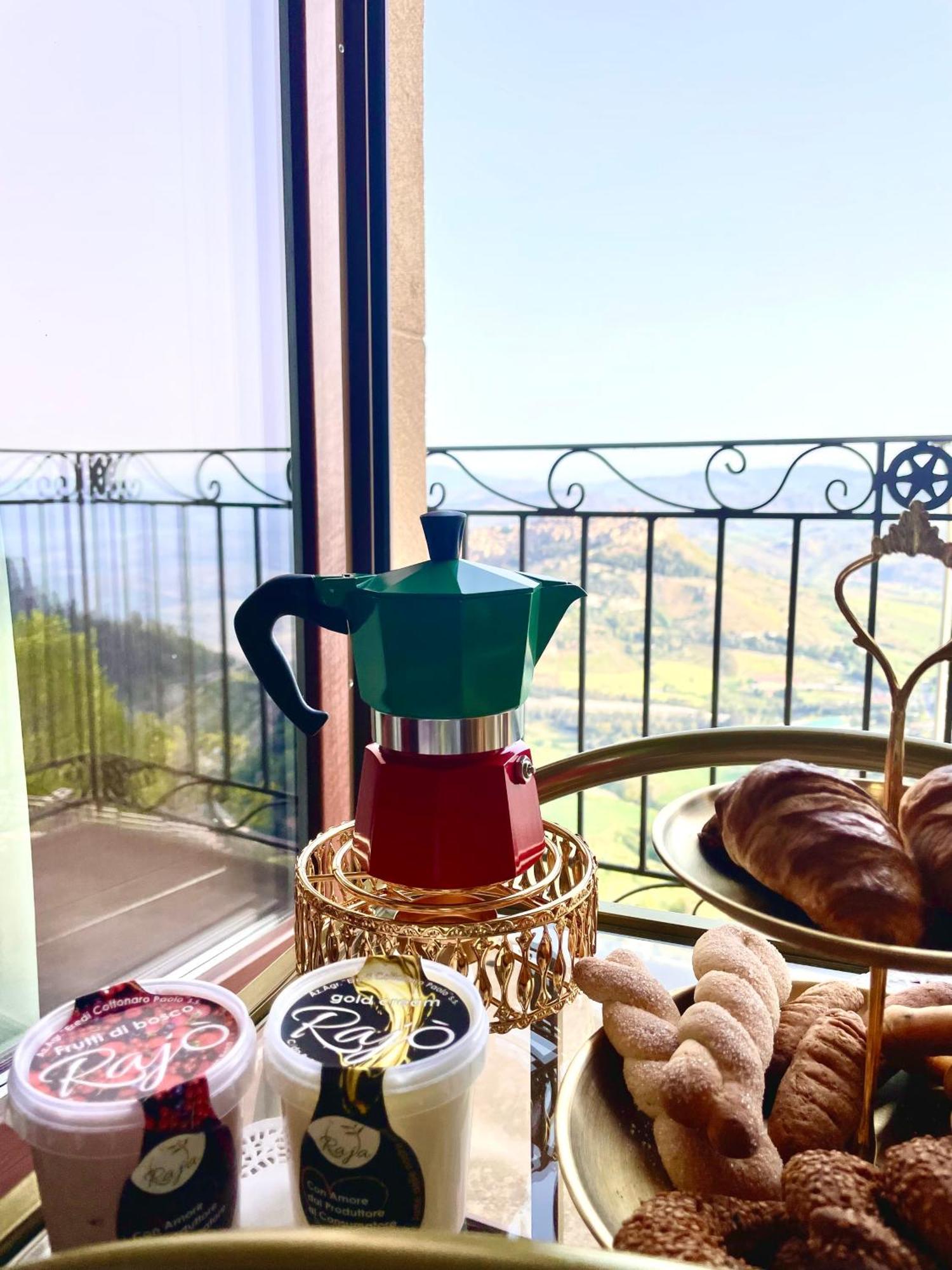 Dimora Del Duomo Hotel เอนนา ภายนอก รูปภาพ